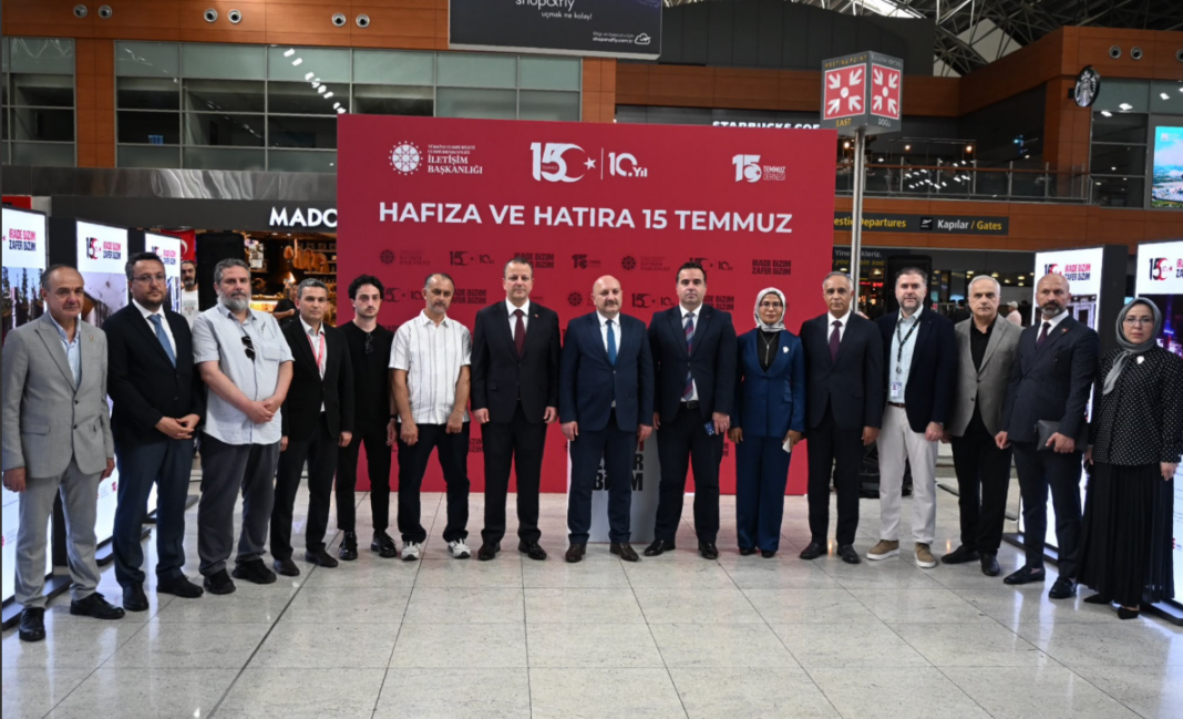 Sabiha Gökçen Havalimanı’nda “Hafıza ve Hatıra: 15 Temmuz” Fotoğraf Sergisi Açıldı Sabiha Gökçen Havalimanı’nda “Hafıza ve Hatıra: 15 Temmuz” Fotoğraf Sergisi Açıldı