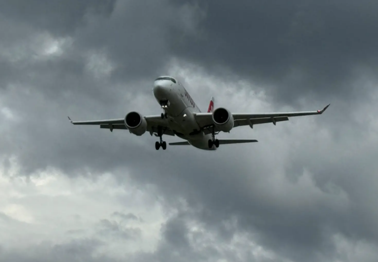 Swiss, alkollü olduğu tespit edilen pilotları görevden uzaklaştırdı
