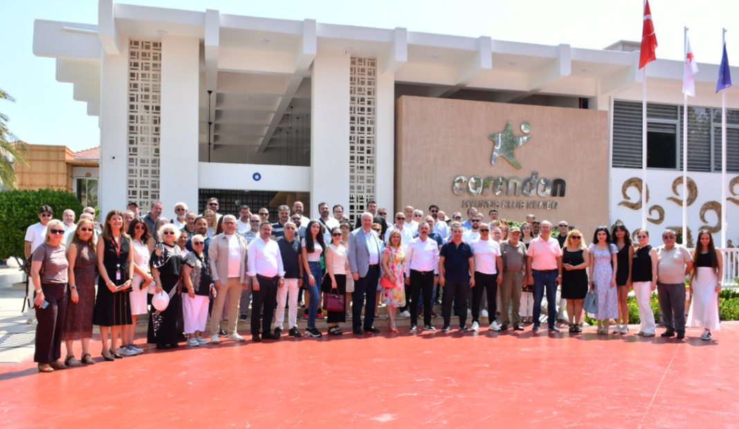 Corendon’un Kemer’deki yeni oteli Corendon Hydros Club Kemer, Basın Bayramı kahvaltısına ev sahipliği yaptı
