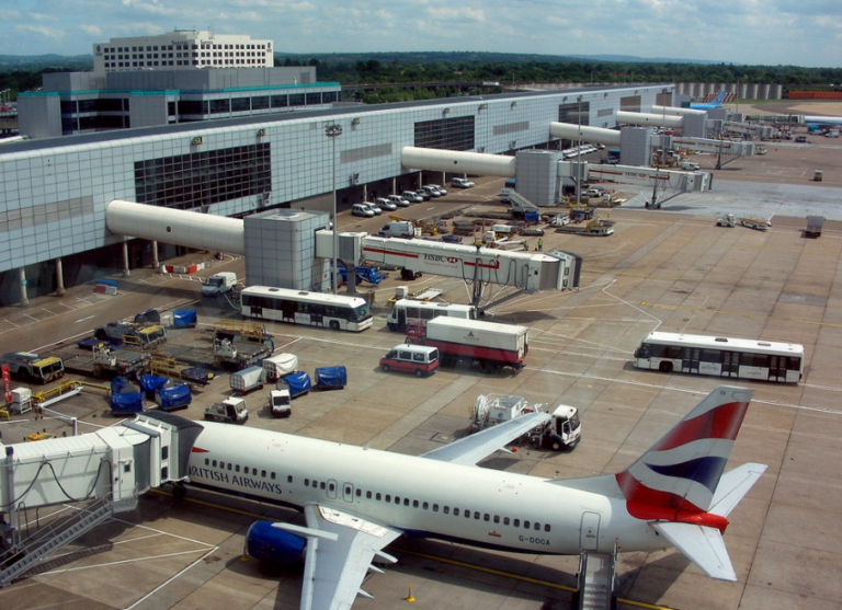 Gatwick Havalimanı genişletme projesi, mahkemenin itirazları reddetmesinin ardından onaylandı