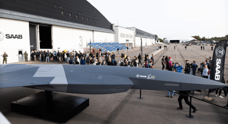 Saab, A3-001 insansız savaş uçağı konseptinin tam ölçekli modelini tanıttı
