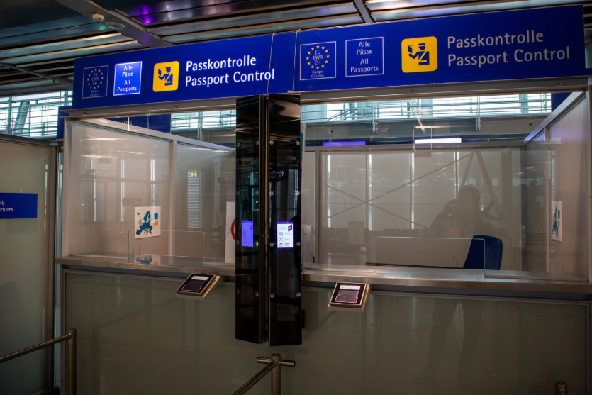 Havacılık sektörü, Schengen giriş noktalarında kaos yaşanabileceği konusunda uyarıda bulundu