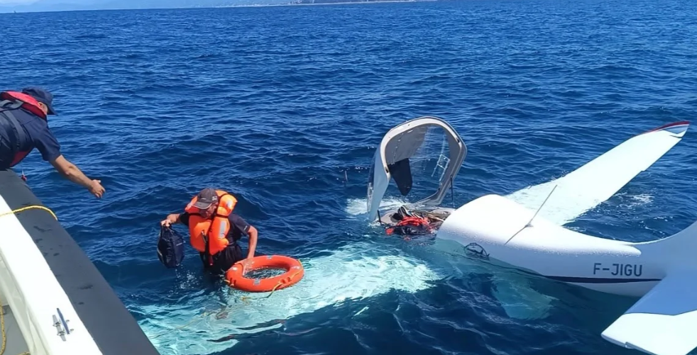 Gürcistan’dan kalkan küçük uçak, Rize açıklarında denize acil iniş yaptı (Güncellendi)