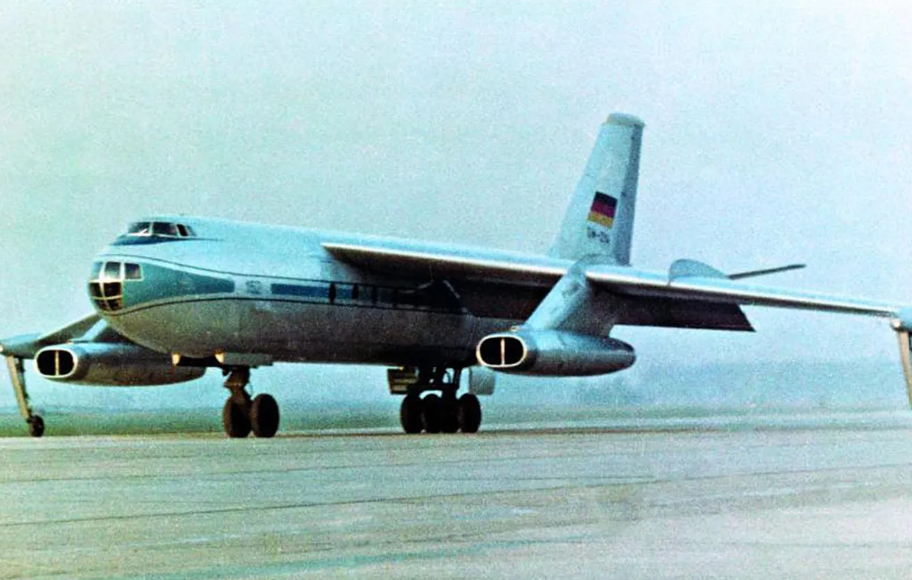 Baade 152 ve Tu-104: Doğu Alman yolcu uçağı neden Sovyet uçağına yenildi?