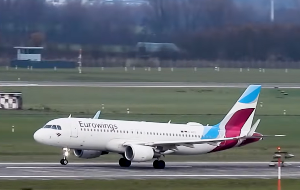 Eurowings uçağına yanlışlıkla fazladan bagaj yüklenince beklenmedik 2 iniş gerçekleşti!