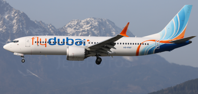 Boeing 737 MAX, ses hızında uçarken burun üstü dalıştan nasıl kurtuldu?
