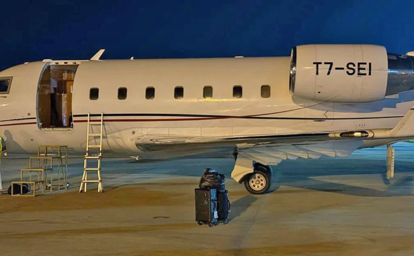 Bombardier Challenger 604’un kapısı havada koptu, acil iniş yaptı