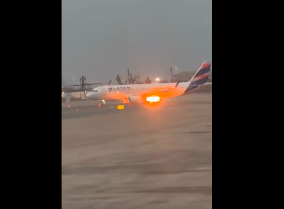 PERU: Airbus A320’de kalkış öncesinde motor yangını, yolcular tahliye edildi
